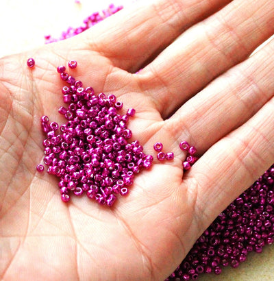 2mm Glass Seed Beads ~ 20g ~ Metallic Camellia