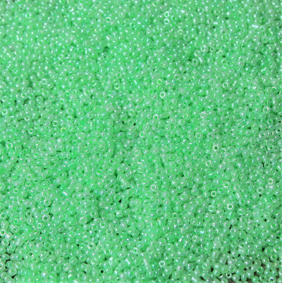 2mm Seed Beads ~ 20g ~ Ceylon Fresh Green
