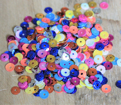 5mm Round Cupped Sequins ~ Mixed Colours ~ 5 grams bag ( over 600 pcs)