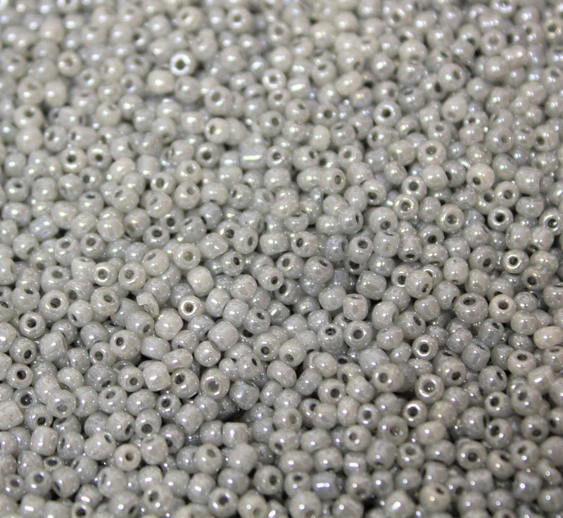 3mm Seed Beads ~ 20g ~ Ceylon Grey