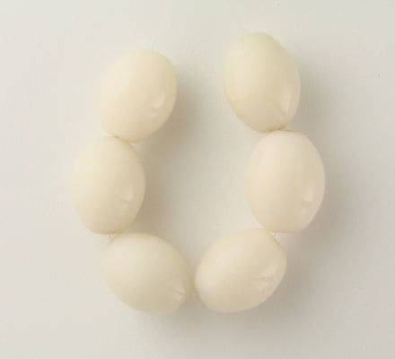 Oval Glass Bead ~ 9x11mm ~ Ivory -Cream