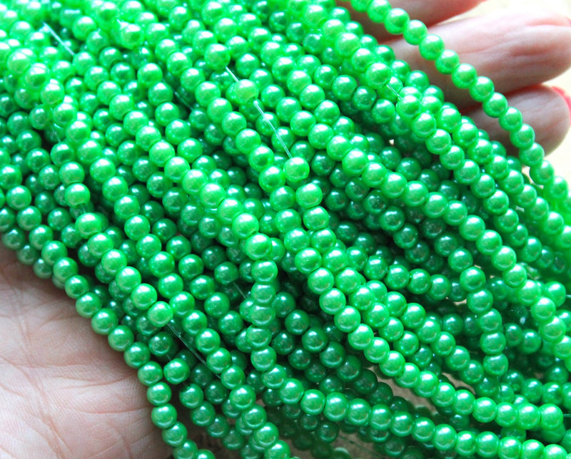 4mm Round Glass Pearls ~ Fresh Green ~ approx. 200 beads / strand