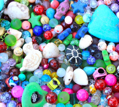 The Bead Store 100g Bead Mix of Glass Beads, Acrylic Beads, Synthetic Turquoise