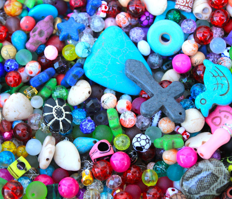The Bead Store 100g Bead Mix of Glass Beads, Acrylic Beads, Synthetic Turquoise