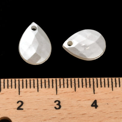 The Bead Store 12x9mm Faceted Acrylic White Pearl Teardrop Pendants Pack of 20