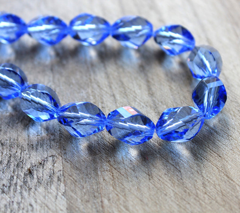 The Bead Store 13x10mm Crystal Glass Oval Beads Light Sapphire pack of 5