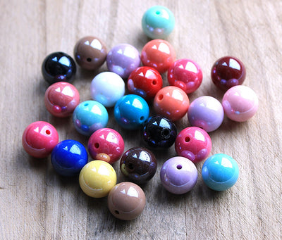 The Bead Store 14mm Round Acrylic Beads ~ Mixed Lustred Opaque Colours ~ Pack of 10