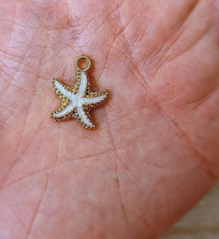 The Bead Store 18x13mm Gold Plated Enamelled Starfish Charm Pearly White