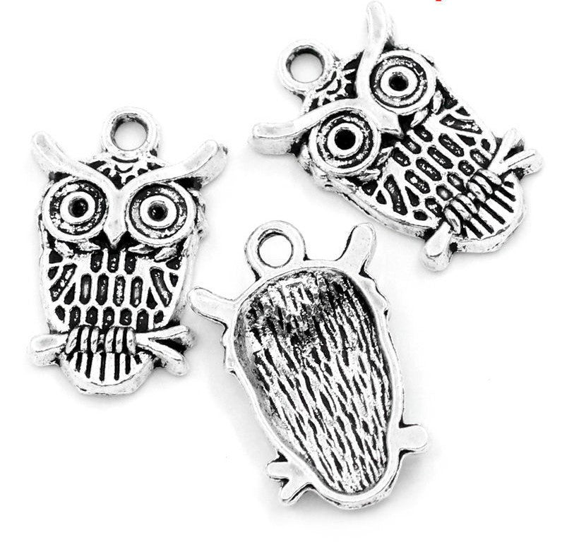 The Bead Store 23x15mm Antique Silver Plated Halloween Owl Charm