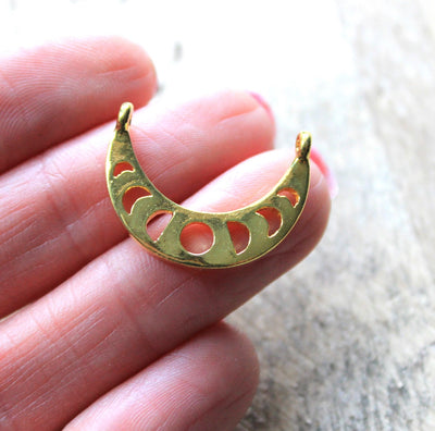 The Bead Store 24x19mm Gold Plated Phases of the Moon Pendant / Connector