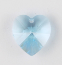 Swarovski Crystal Heart ~ 14mm ~ Aqua
