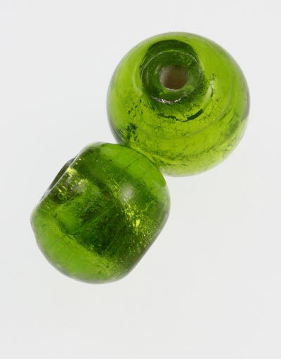 20 x Silver Foil Lined Glass Round Beads ~ 10mm - Peridot