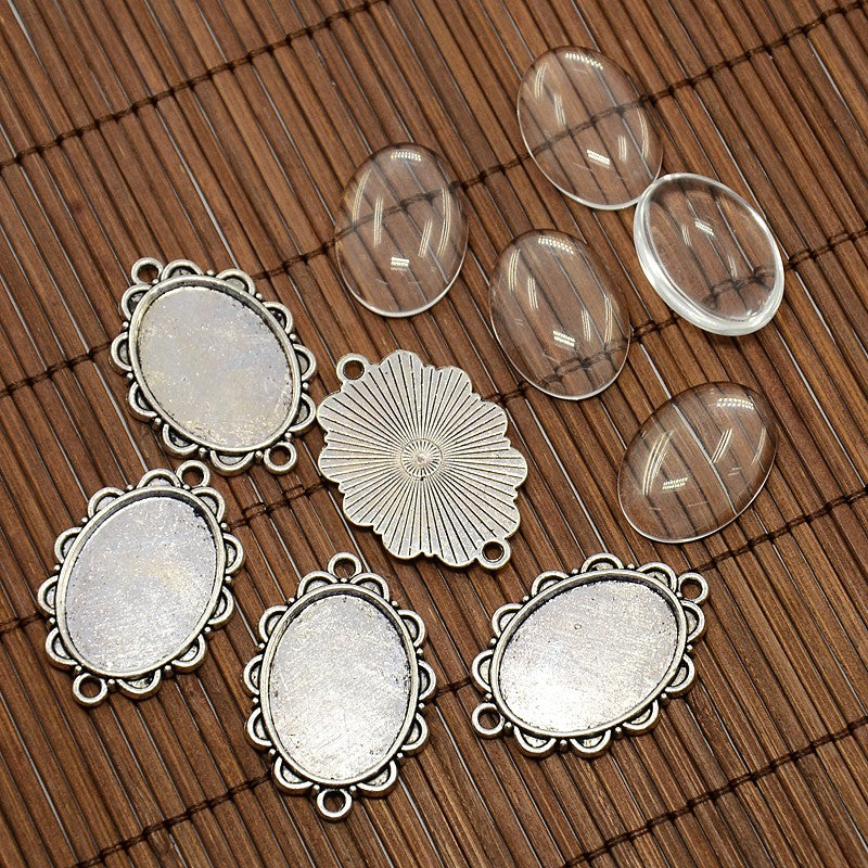 Clear Glass Cabochon and Antique Silver Connector Setting ~ 25*18mm