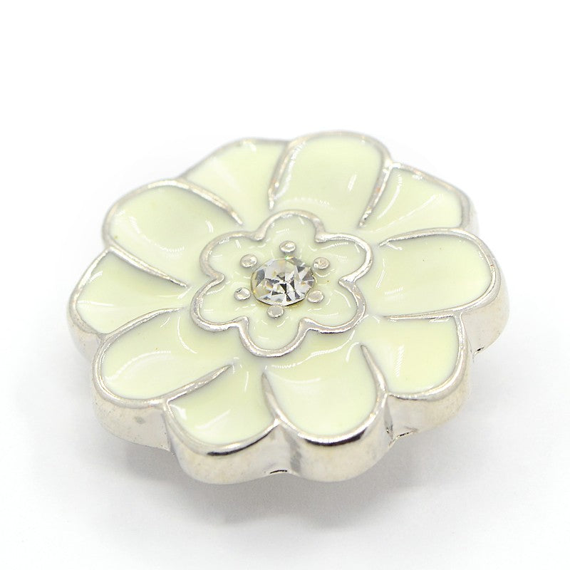 Rhinestone Flower Snap Button ~ Cream - 20mm