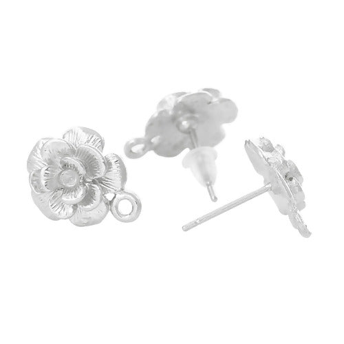 1 Pair of Silver Plated Flower Shaped Ear Studs ~ Lead and Nickel Free