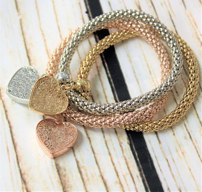 1 x Set of 3 Stretch Bracelets with Filigree Heart Charm