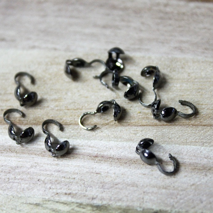 20 x Shiny Black Necklace Ends - Calottes ~ 4mm