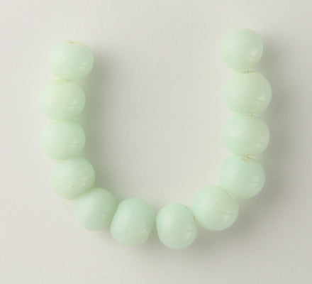 150 x Round Glass Beads ~ 4mm ~ Mint Alabaster