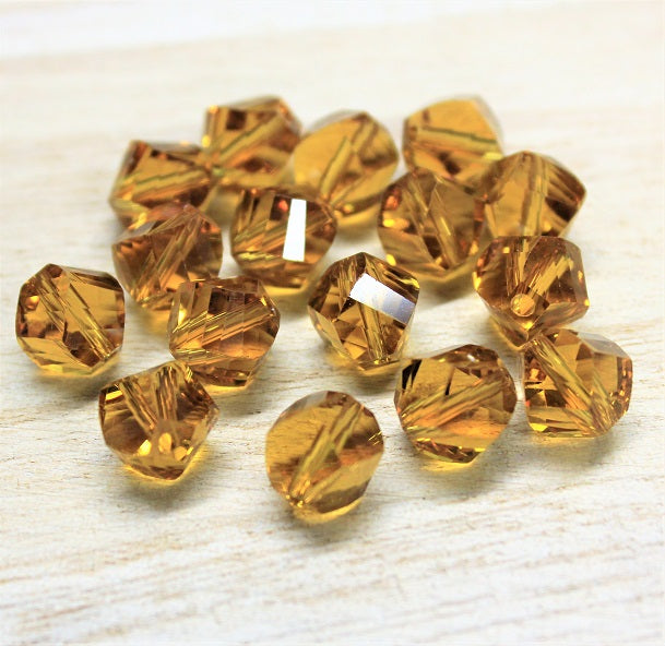 10 x Handmade Faceted Crystal Glass Beads ~ 10mm ~ Amber Colour