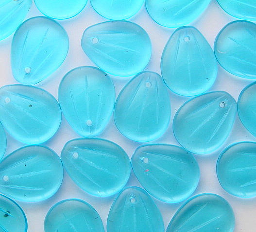 10 x Czech Glass ~ Pressed Beads ~ Flat Drop 17-13mm: Aquamarine