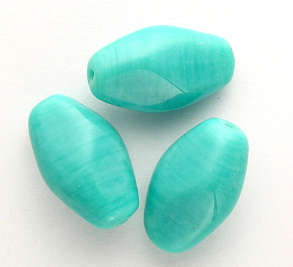 10 x Twisted Oval Glass Beads ~ 20mm ~ Light Teal