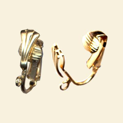 Ear Clips ~ Gold plated with Loops ~ 6 Pairs ~ 20mm