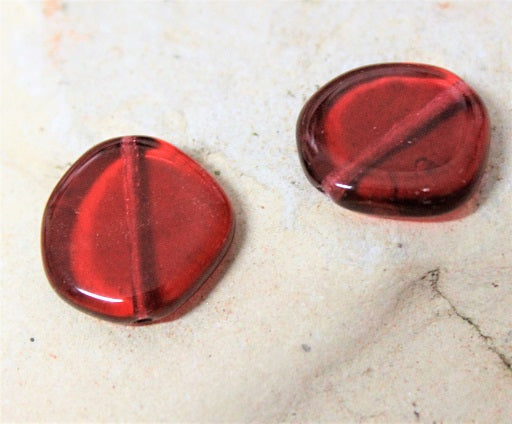2 x Czech Glass Pressed Beads ~ Flat Oval 15-16mm ~ Mauve