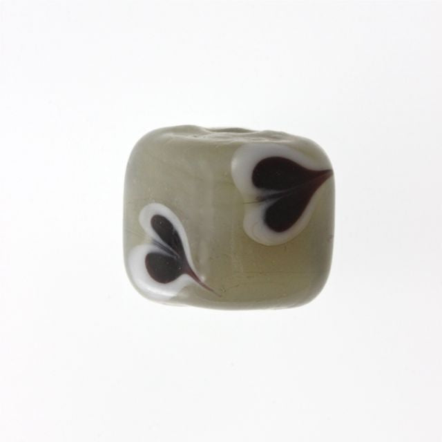 Heart Spots Glass Beads ~ Cube ~ Grey ~ Bag of 6