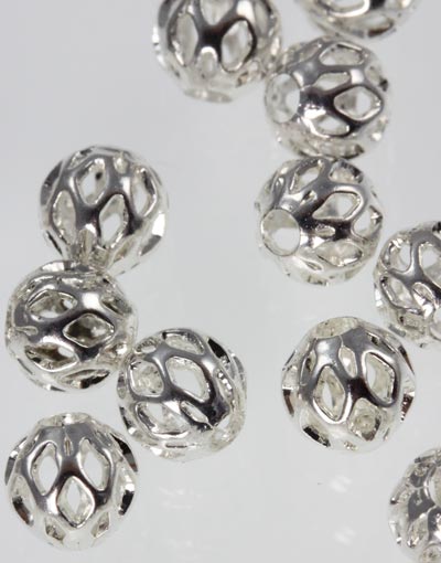 Silver Plate ~ Filigree Round Bead x 10 ~ 8mm  (Made in the UK)