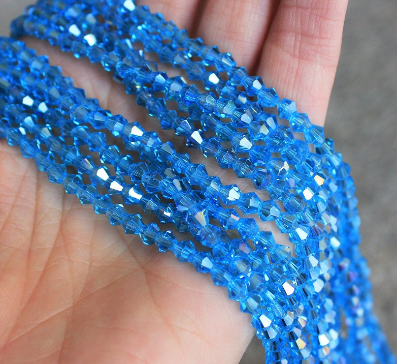 4mm Glass Bicones ~ approx. 96 Beads / String ~ Lustred Sky Blue