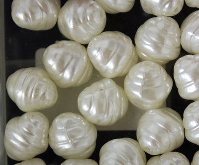 5 x Imitation Pearl Acrylic Beads ~ 16x14mm ~ White